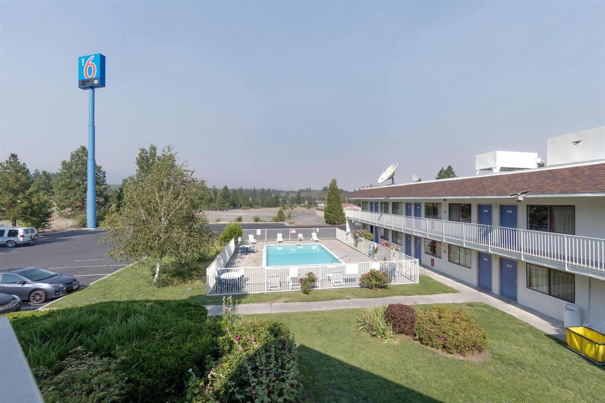 Motel 6 Weed - Mount Shasta Εξωτερικό φωτογραφία